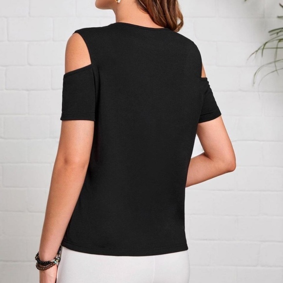 Black Short Sleeve Tee Shirt Top Cold Shoulder Criss Cross Straps - Picture 6 of 7